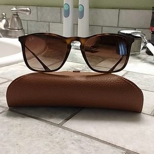 Ray Ban Chris Sunglasses